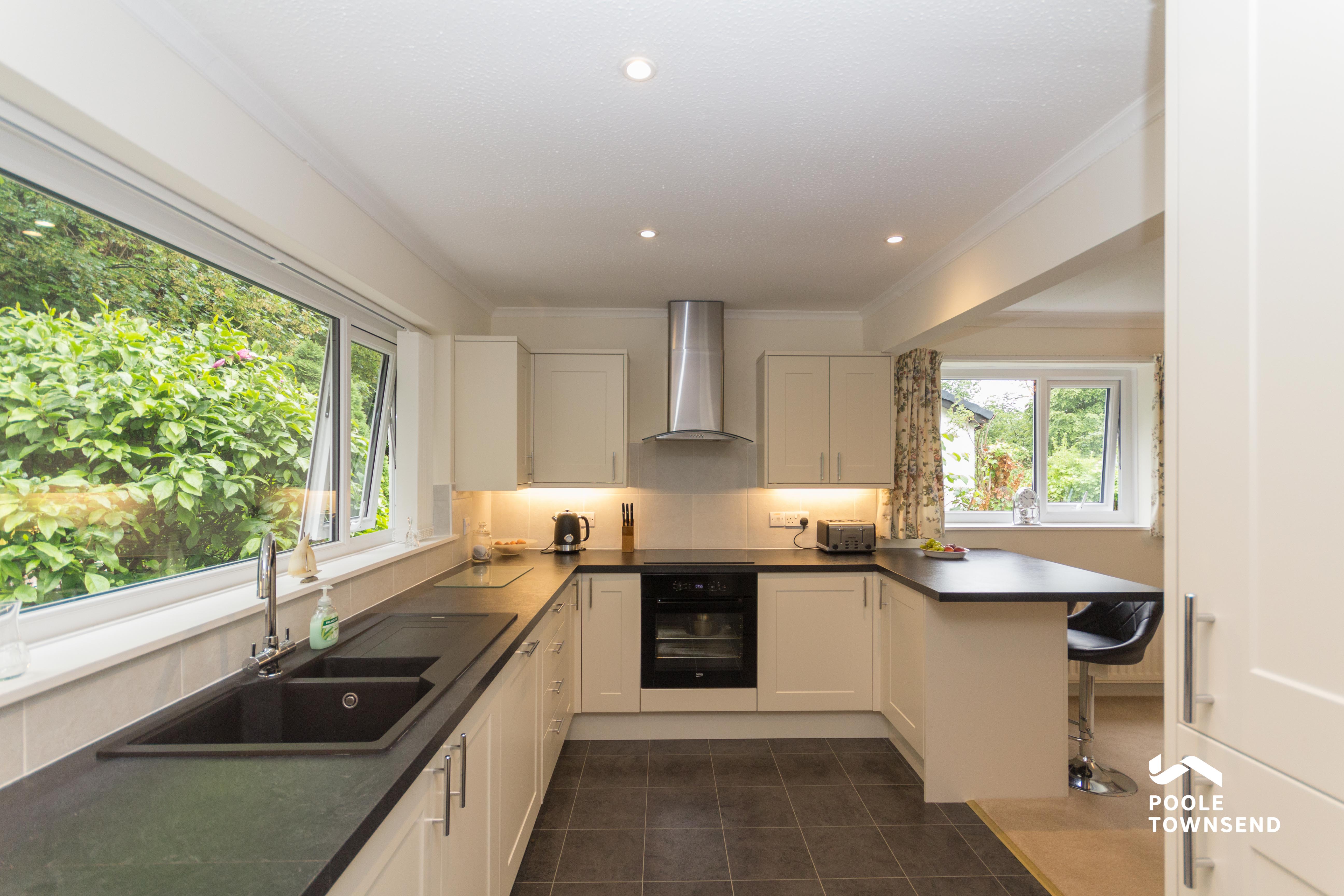 Windermere Road, Grange over Sands £400,000